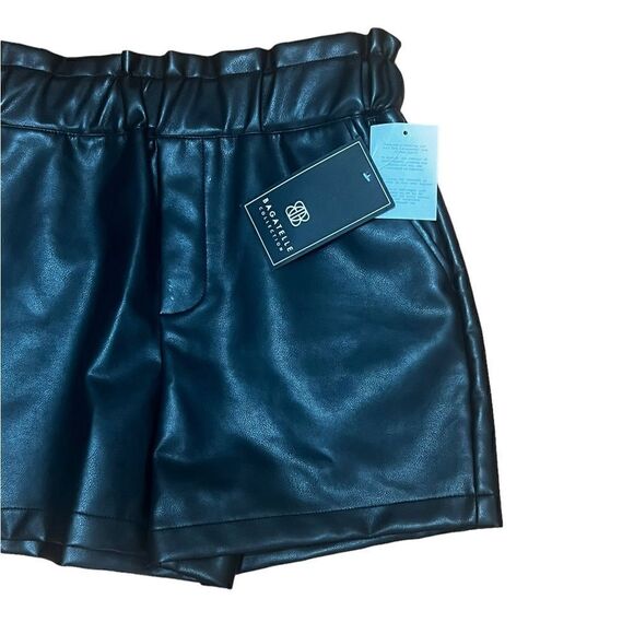 NWT Bagatelle Faux Leather Shorts W/ POCKETS black - Picture 2 of 7